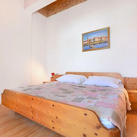 Holiday Palme Croatia Holiday home Sibenik